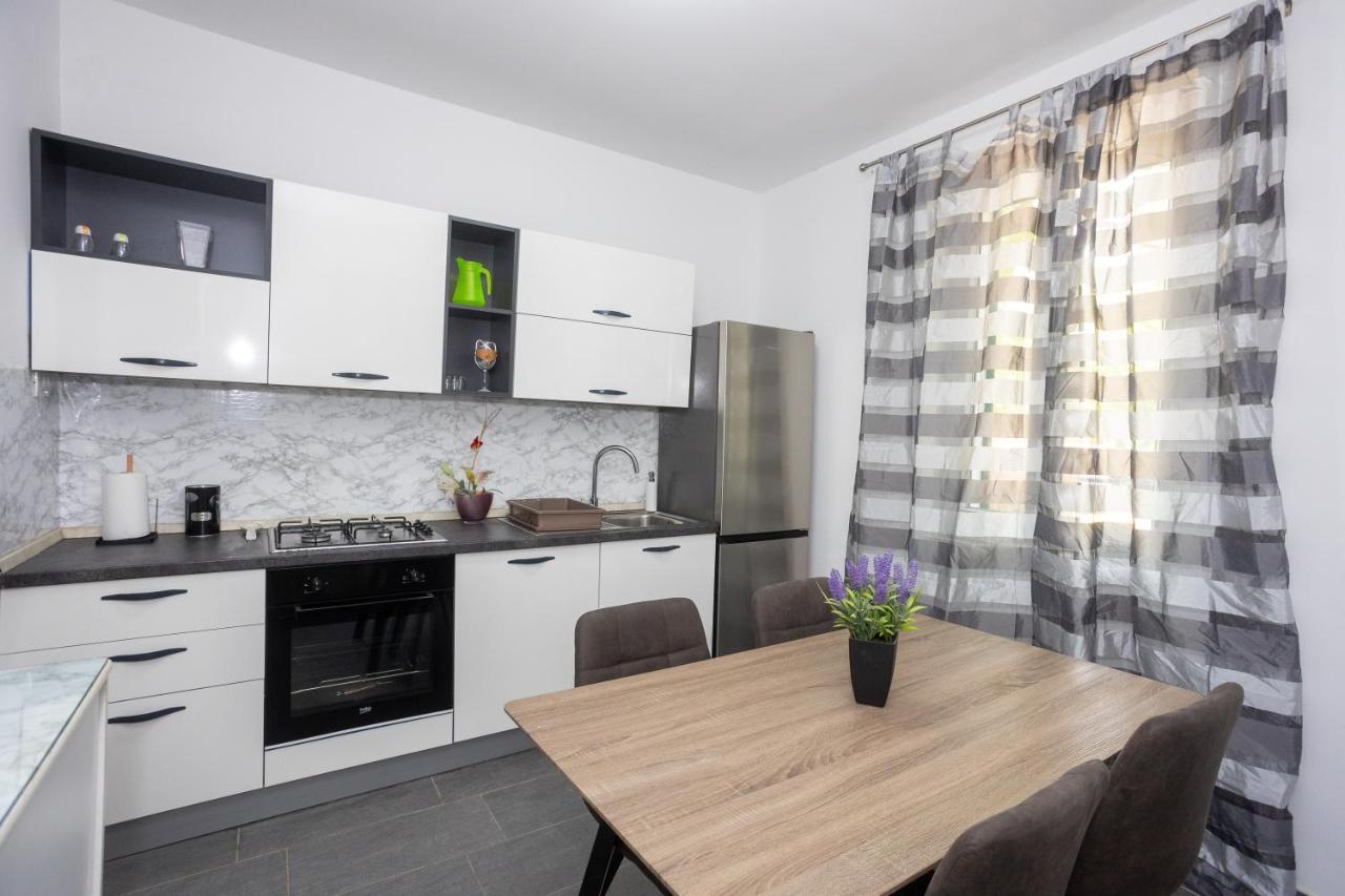 Apartman Toni Split Bagian luar foto